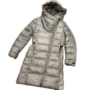 Nike Sportswear Women's Down City Parka Metallic Asymmetrical Puffer Jacket XS
